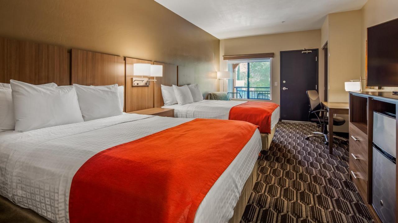 Best Western Plus Zion Canyon Inn & Suites Springdale Exterior photo