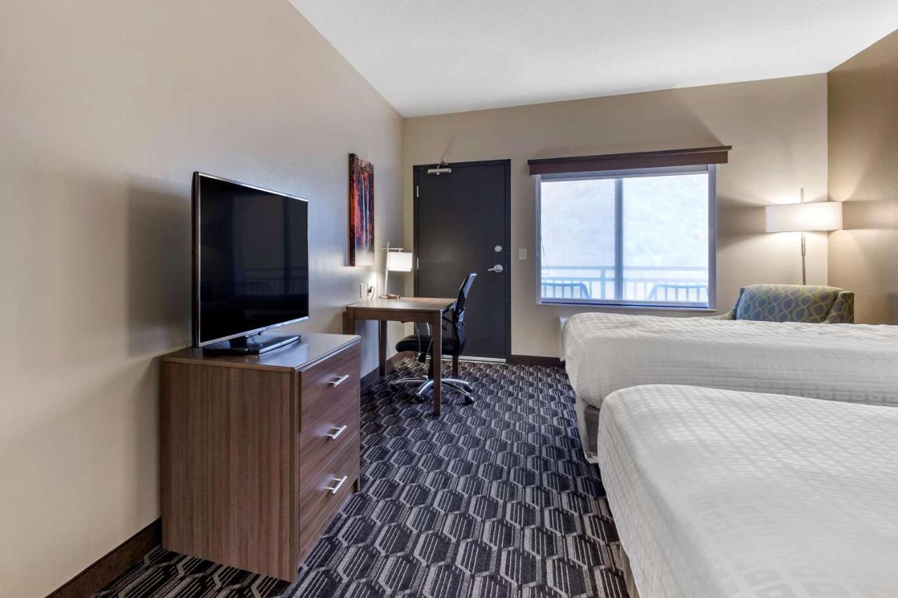 Best Western Plus Zion Canyon Inn & Suites Springdale Exterior photo