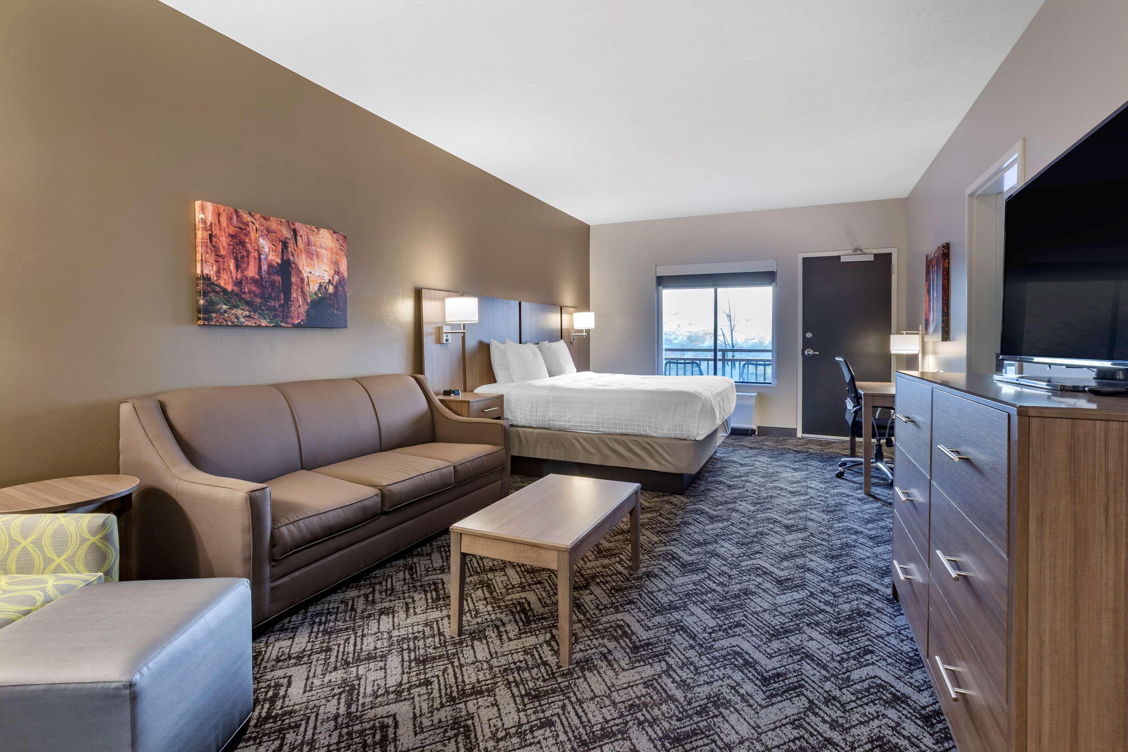 Best Western Plus Zion Canyon Inn & Suites Springdale Exterior photo