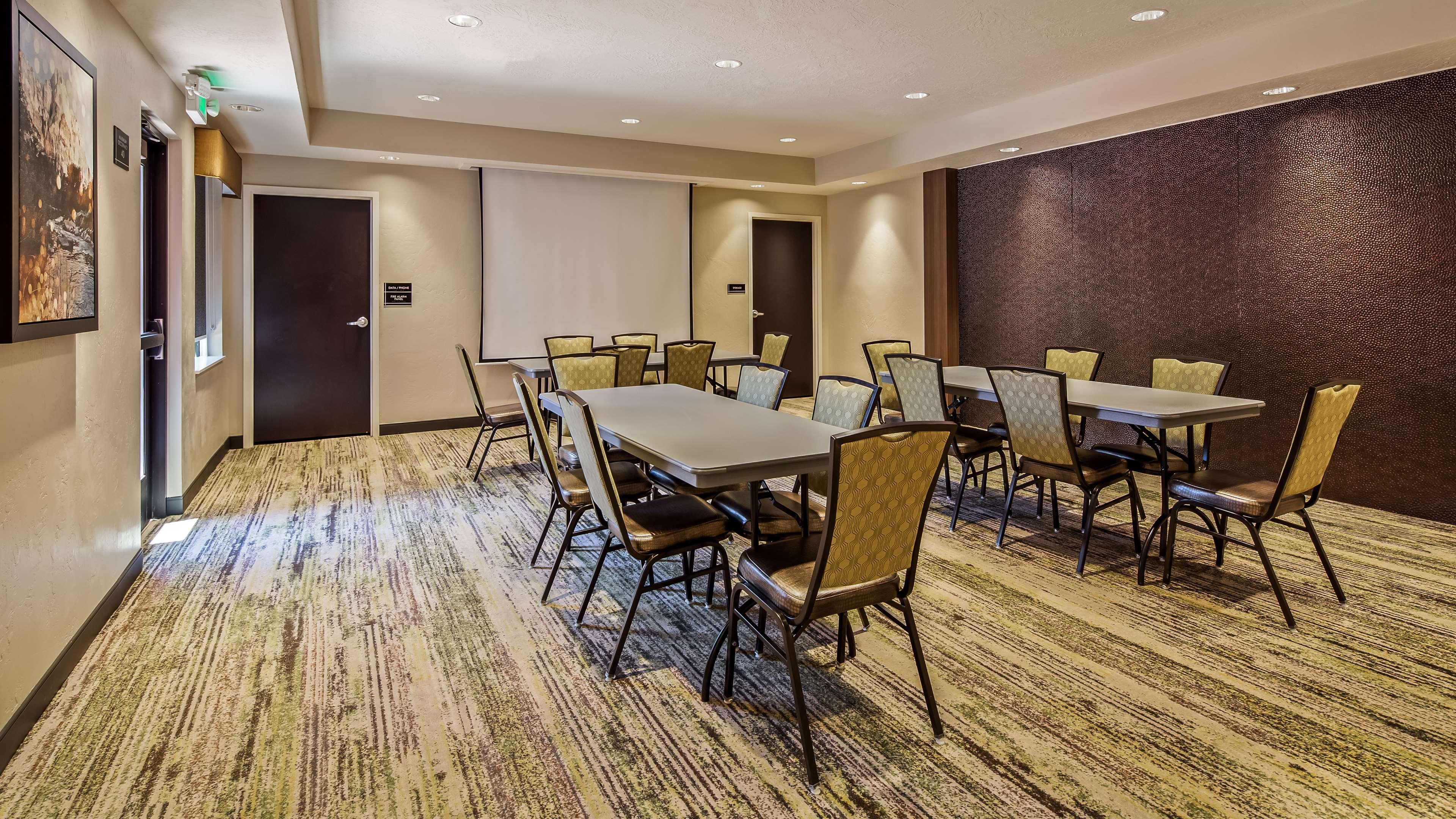 Best Western Plus Zion Canyon Inn & Suites Springdale Exterior photo
