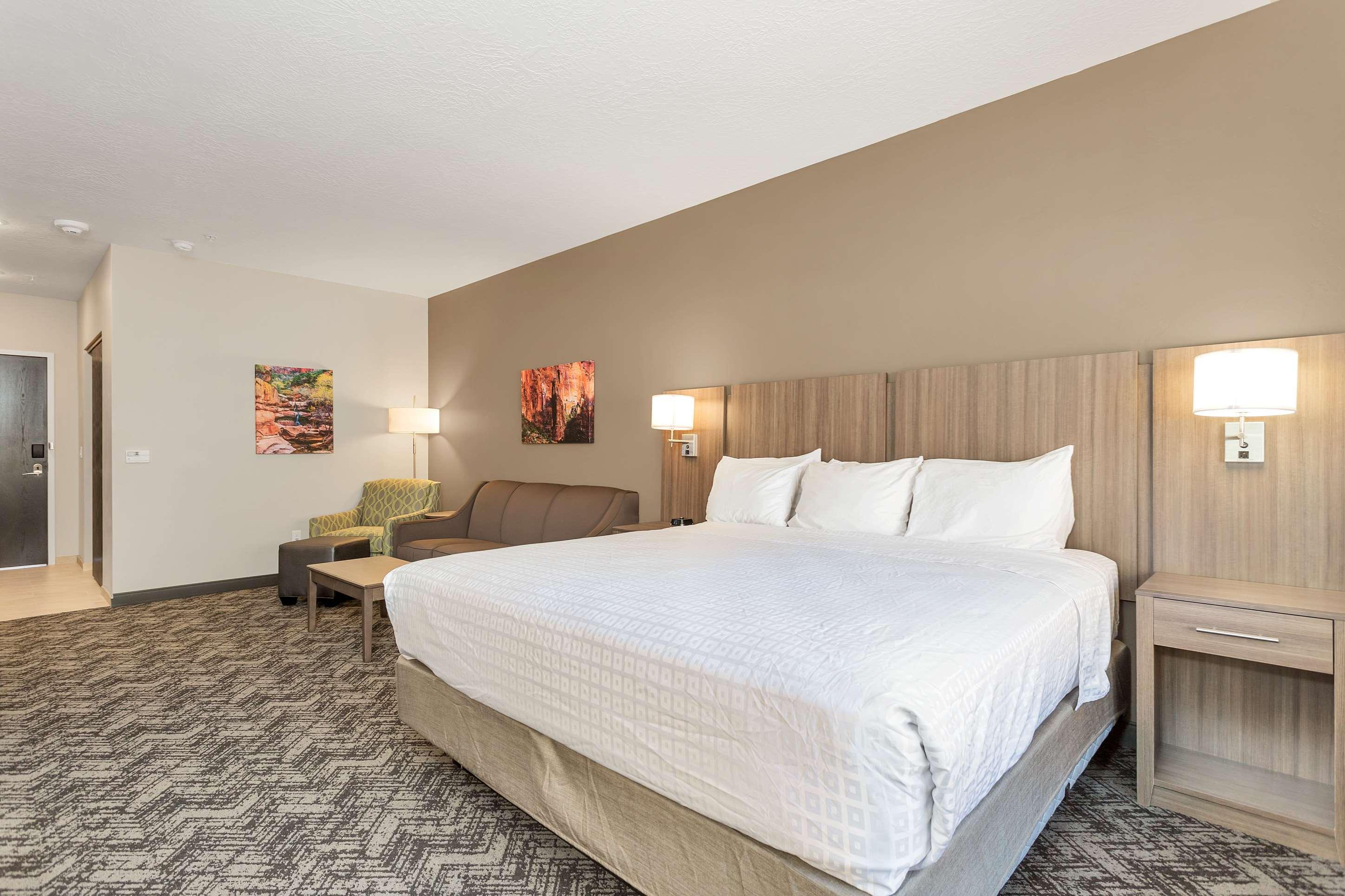 Best Western Plus Zion Canyon Inn & Suites Springdale Exterior photo